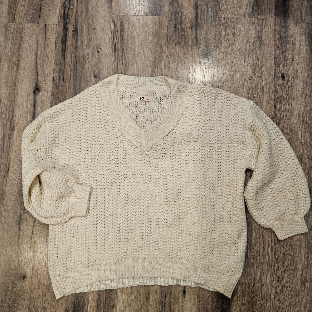 SO Women's V-Neck Sweater in Soft Cream